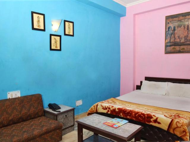 Sahara International Deluxe Hotell New Delhi Exteriör bild